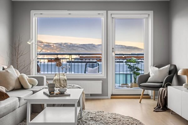 Blending Tradition and Innovation: How Hybrid Log Homes Are Shaping Modern Living Hybrid Log Homes